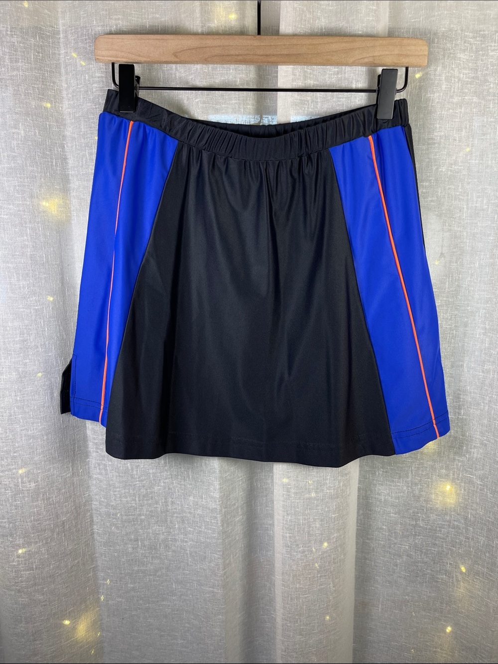 Sporty Colorblock Mini Skirt in Black and Royal Blue